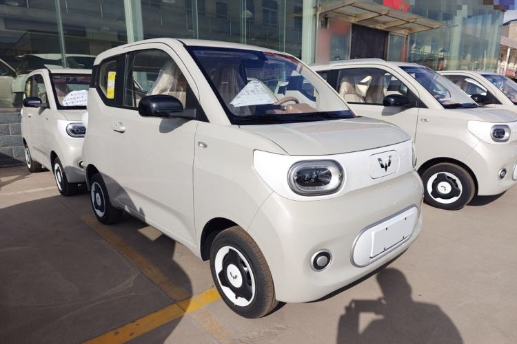 Used Wuling Hongguang MINIEV 2024 3rd Generation 215km Youth Edition