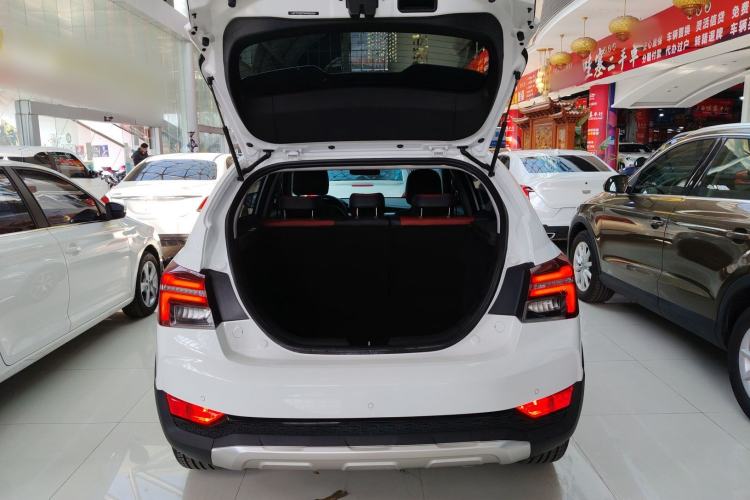 Used Geely Auto Vision S1 2019 Upgraded Model 1.5L CVT Luxury Version
