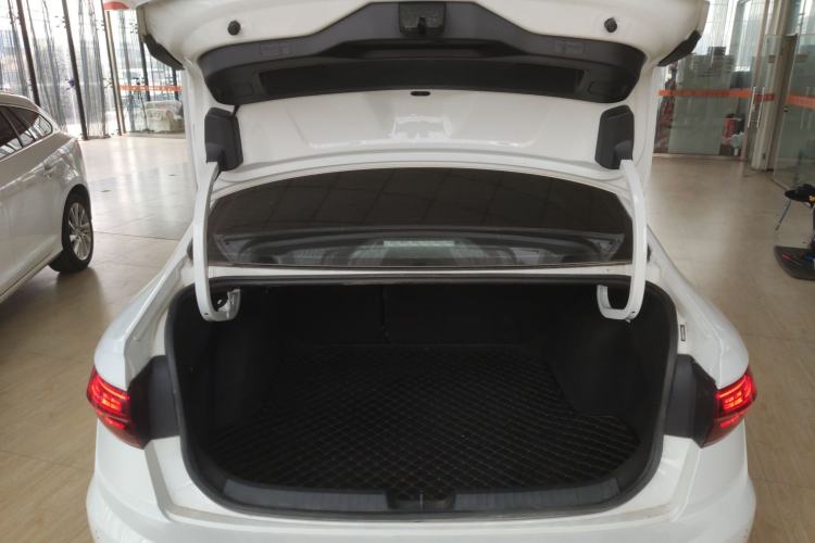 Used Volkswagen Sagitar 2020 280TSI DSG Comfort Version China VI Standard
