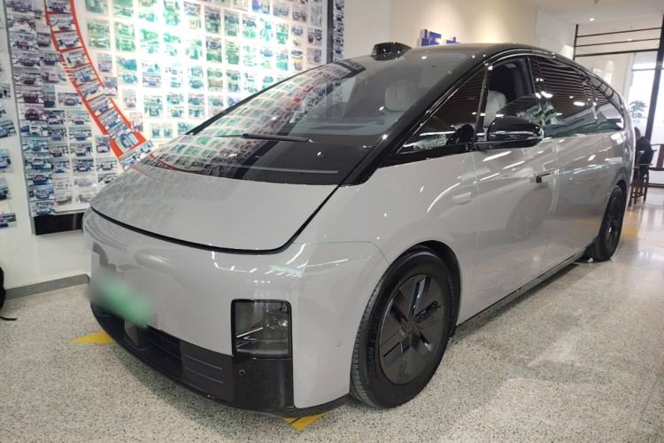 Used Li Auto MEGA 2024 Ultra Model