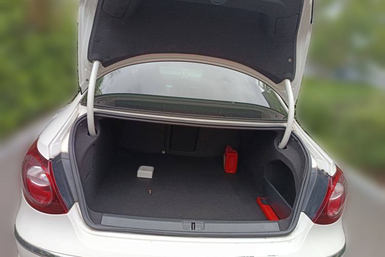 Used Volkswagen FAW-Volkswagen CC 2012 2.0 TSI Luxury Model Trunk