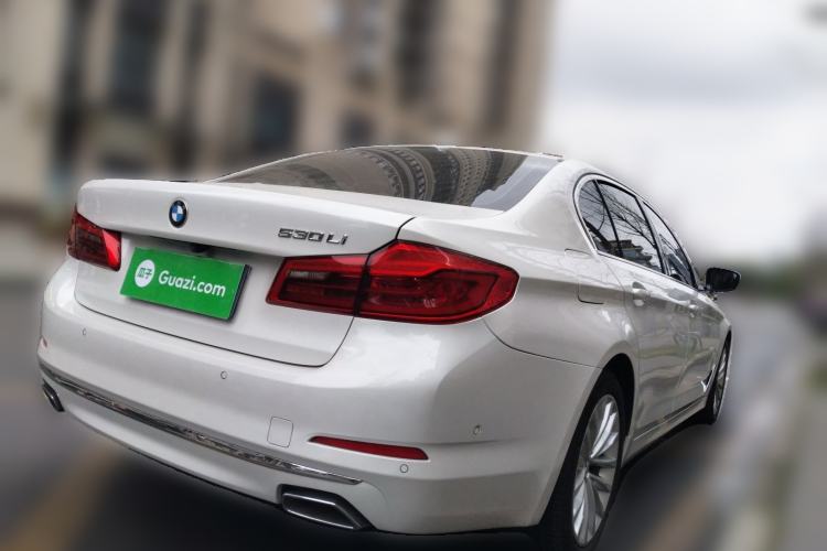 Used BMW 5 Series 2019 Facelifted 530Li Leading Edition Luxury Package