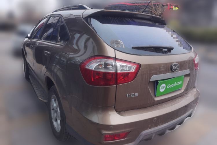 Used BYD S6 2012 2.0L Manual Luxury Version