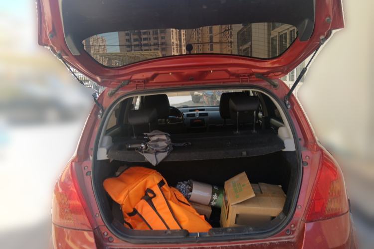 Used Suzuki Swift 2013 1.3L Manual Value Edition Trunk