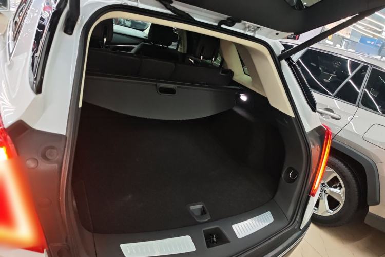 Used Cadillac XT5 2016 25T Luxury Model
