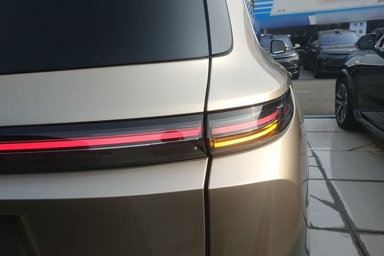 Used Li Auto L9 2022 Max model