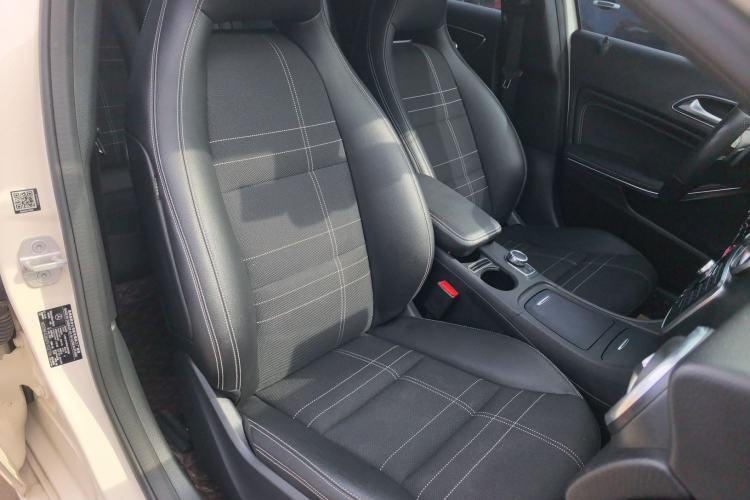 Used Mercedes-Benz A-Class 2015 A 200 Fashion Model Right Front Seat