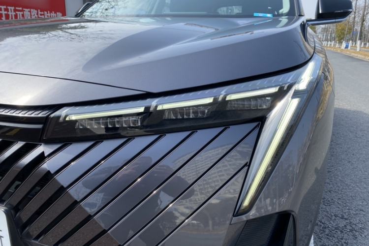 Used GAC Trumpchi EMKOO 2022 2.0T Neutron Star Max Edition
