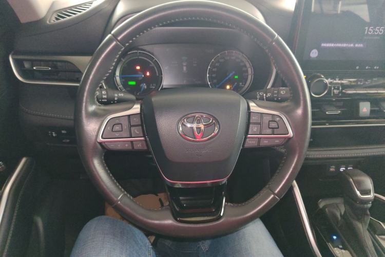 Used Toyota Highlander 2023 2.5L Smart Electric Hybrid Dual-Drive Prestige Version 7 Seats Steering Wheel