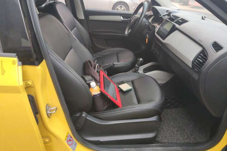 Used Skoda Fabia 2017 1.6L Automatic Sport Edition
