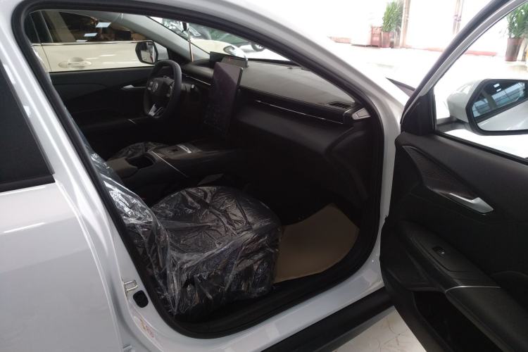 Used CHANGAN Eado PHEV 2025 Smart New Blue Whale 145KM High-Energy Edition Right Front Seat