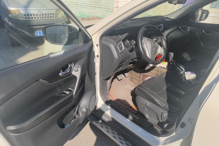 Used Nissan X-Trail 2014 2.0L CVT Comfort Edition 2WD
