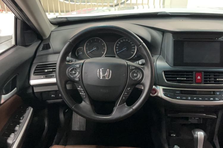 Used Honda Crosstour 2016 2.4L Luxury Edition

