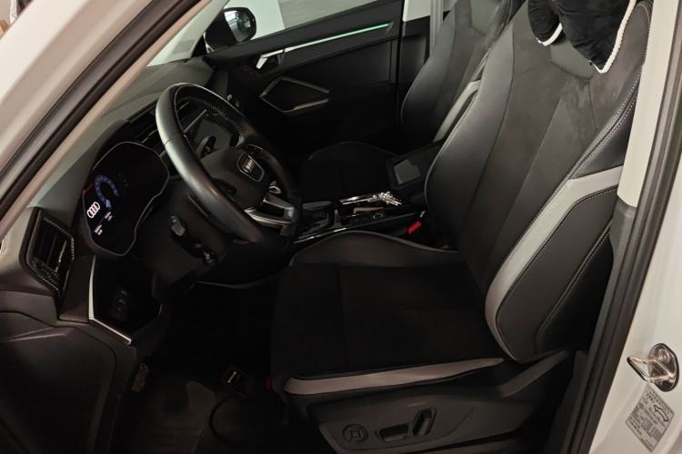 Used Audi Q3 2020 40 TFSI Fashion Dynamic Model