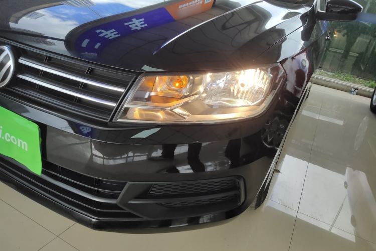 Used Volkswagen Santana 2016 1.6L Automatic Fashion Edition
