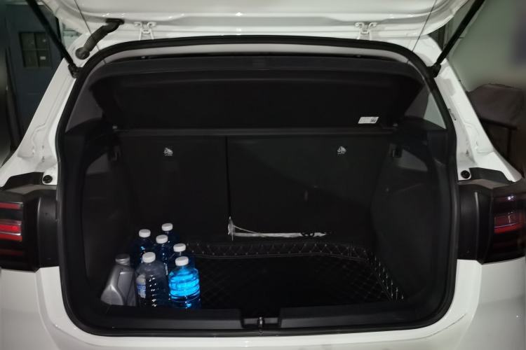 Used Volkswagen Tacqua 2020 1.5L Automatic Yue
