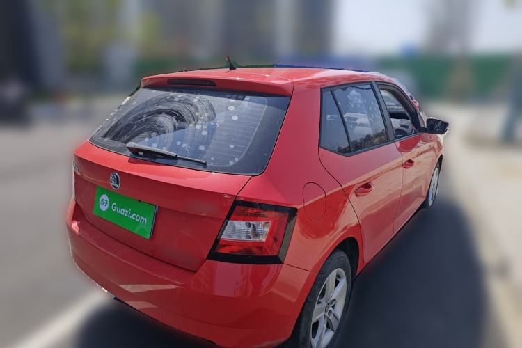 Used Skoda Fabia 2017 1.4L Automatic Car Enjoy Edition
