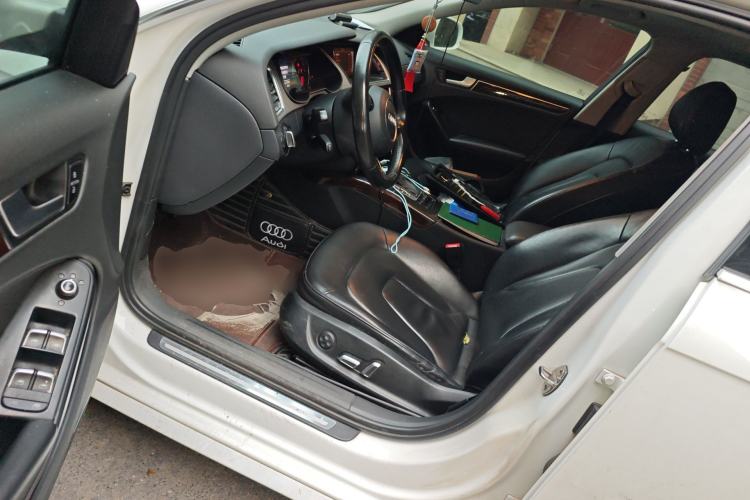 Used Audi A4L 2015 35 TFSI Automatic Comfort Model
