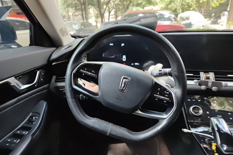 Used Bestune B70 2023 3rd Generation 1.5T Automatic Enjoyment Version 70th Anniversary Edition Steering Wheel
