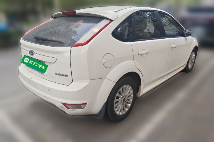 Used Ford Focus 2013 Hatchback Classic 1.8L Automatic Fashion Edition
