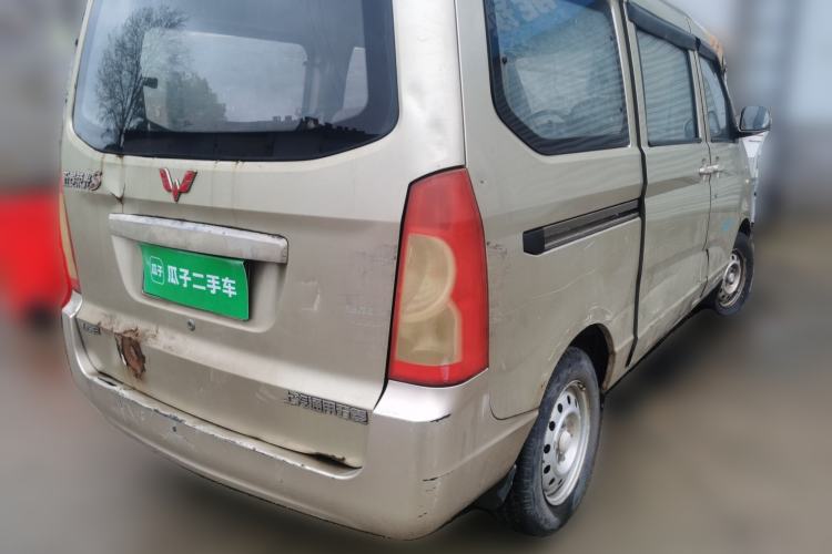 Used Wuling Rongguang 2014 1.5L S Standard Version Rear Right 45 Deg