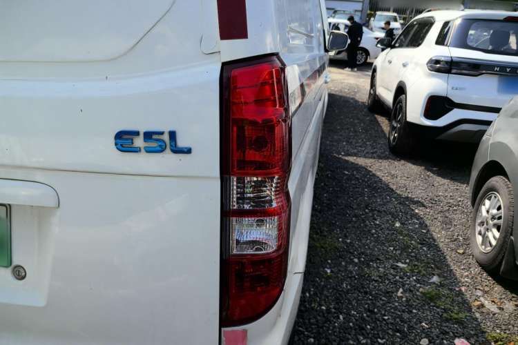 Used Farizon E5 2019 E5L Pure Electric Van with Guoxuan 39.9 kWh