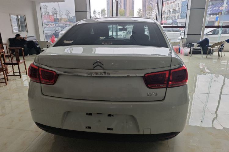 Used Citroen C4 Sega 2016 1.6L Automatic Luxury Model
