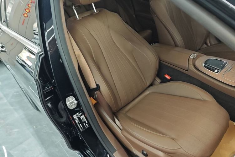 Used Mercedes-Benz E-Class 2023 Updated E 300 L Fashion Edition