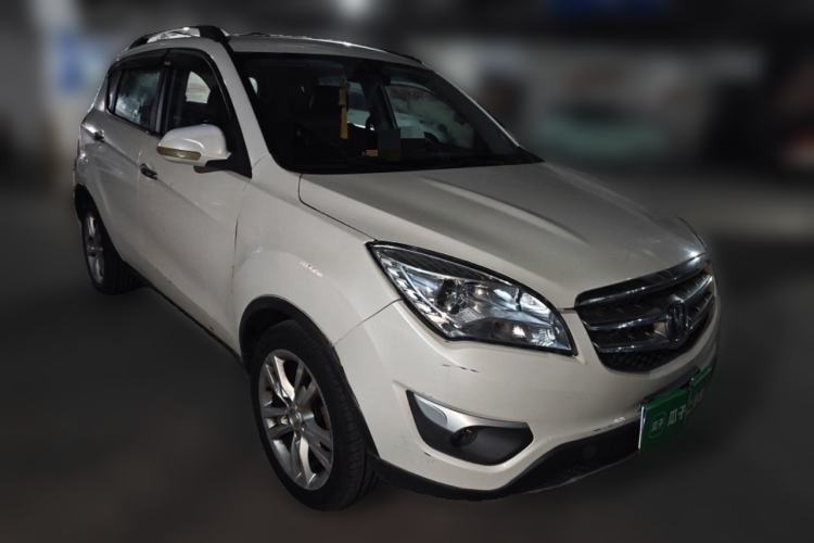Used CHANGAN CS35 2014 1.6L Automatic Luxury Navigation Model China IV Standard
