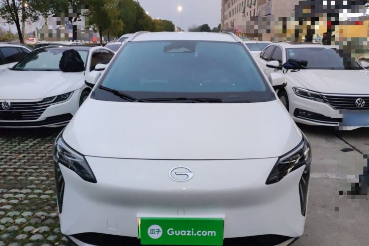 Used AION Y 2023 Younger
