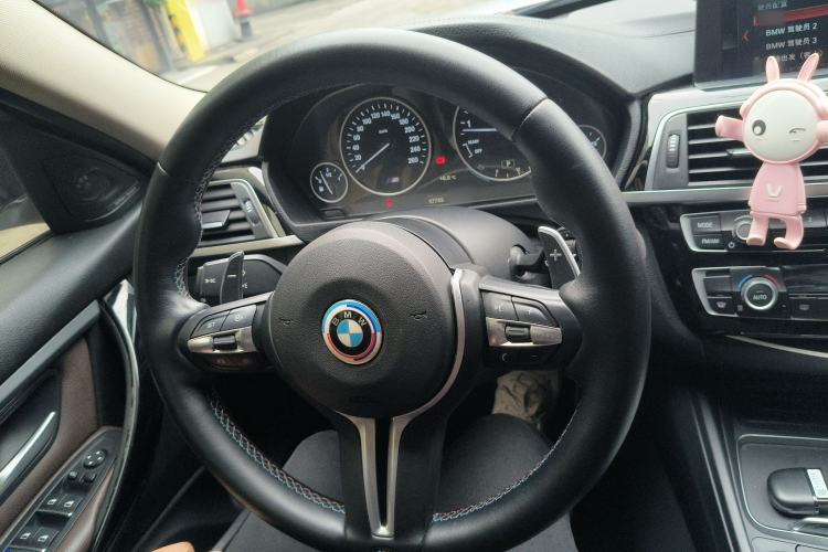 Used BMW 3 Series 2019 320Li Fashion Model Steering Wheel