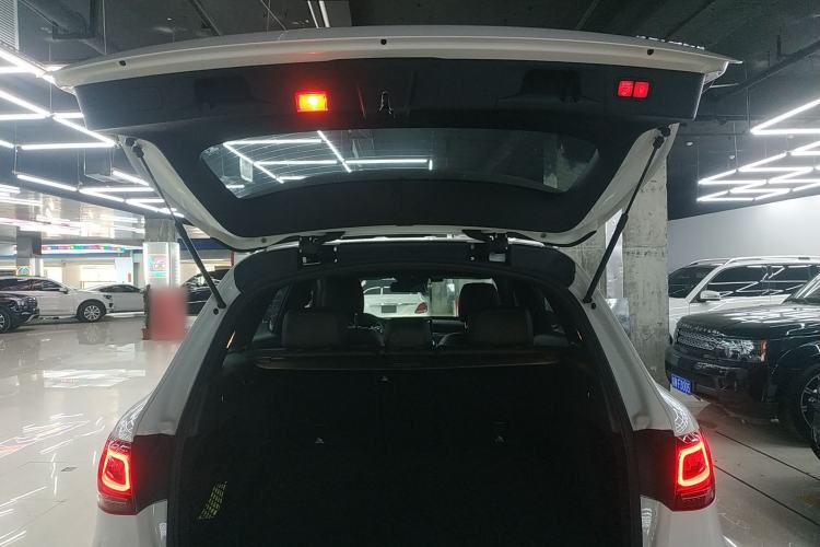 Used Mercedes-Benz GLC 2021 GLC 300 L 4MATIC Dynamic Model Trunk