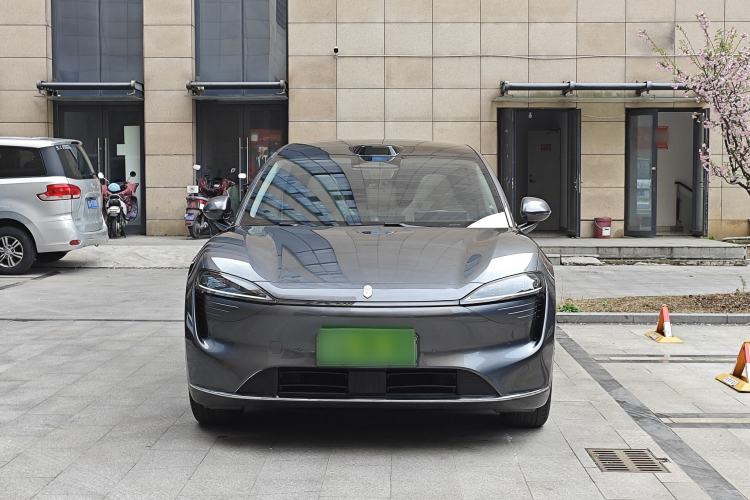 Used Hima Luxeed R7 2024 All-Electric 736 km Ultra Exterior 1