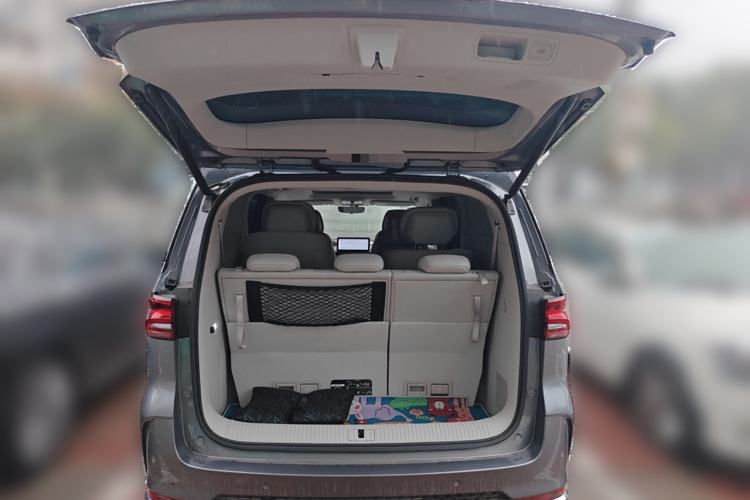 Used Roewe iMAX8 2023 400TGI Comfort Edition