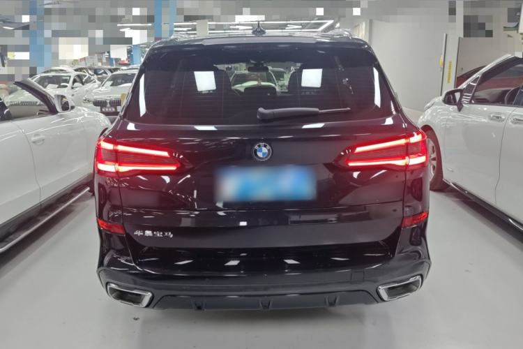 Used BMW X5 2022 Restyled xDrive 40Li M Sport Package