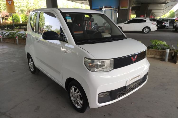 Used Wuling Hongguang MINIEV 2020 Enjoyment Model Lithium Iron Phosphate Front Right 45 Deg