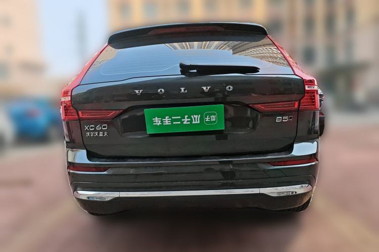 Used Volvo XC60 2021 T5 4x4 Smart Luxury Edition