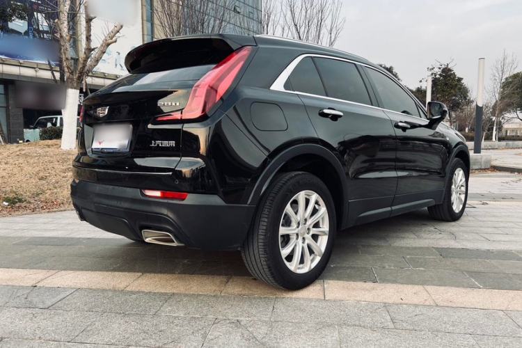 Used Cadillac XT4 2021 28T Two-Wheel Drive Tech Edition
