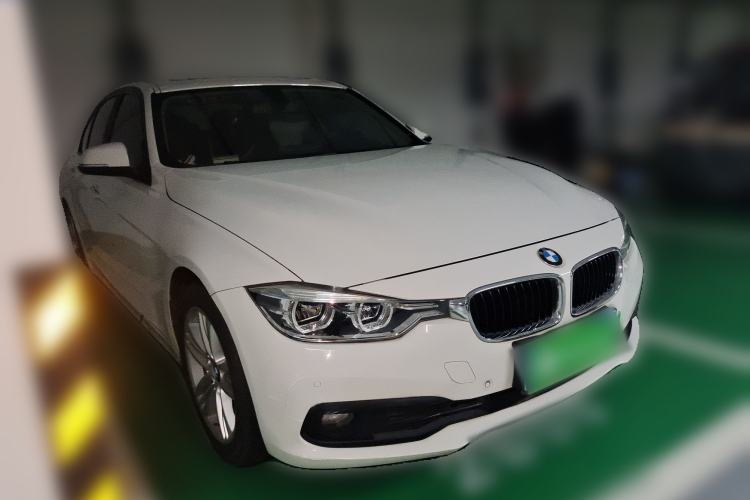 Used BMW 3 Series 2016 320i Fashion Model
