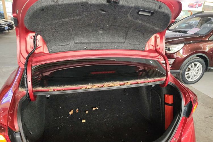 Used Mazda 3 Axela 2014 Sedan 1.5L Automatic Comfort Model