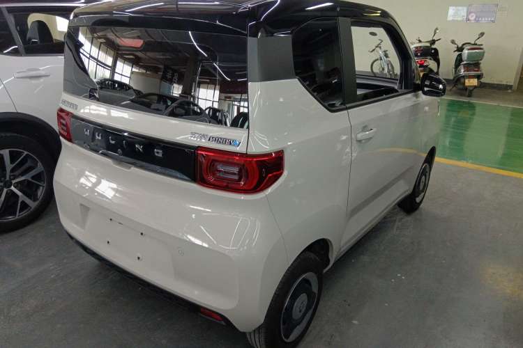 Used Wuling Hongguang MINIEV 2022 Macaron Premium Model – Lithium Iron Phosphate