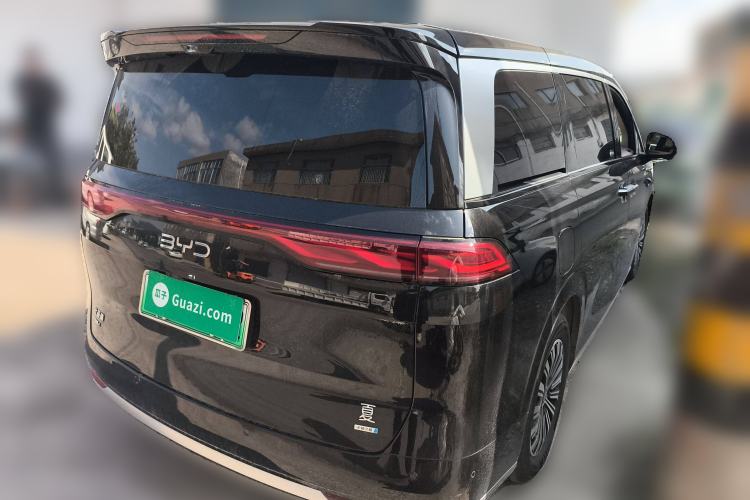 Used BYD Xia 2025 DM-i 1.5T 100km Supreme Edition

