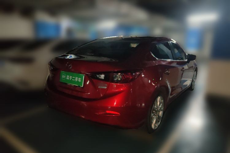 Used Mazda 3 Axela 2014 Sedan 2.0L Automatic Sport Model