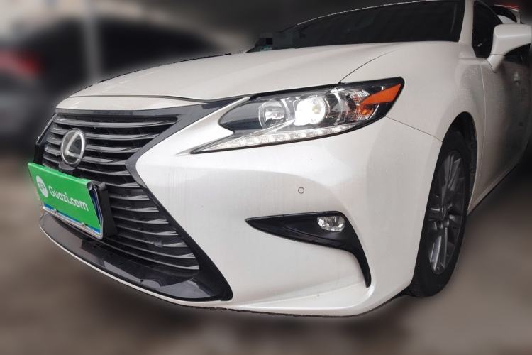 Used Lexus ES 2017 200 30th Anniversary Edition