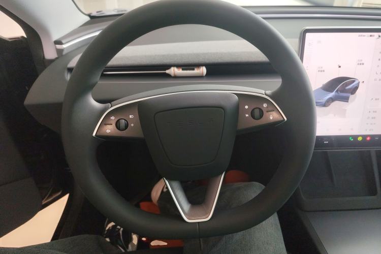 Used Tesla Model 3 2025 Rear-Wheel-Drive Version