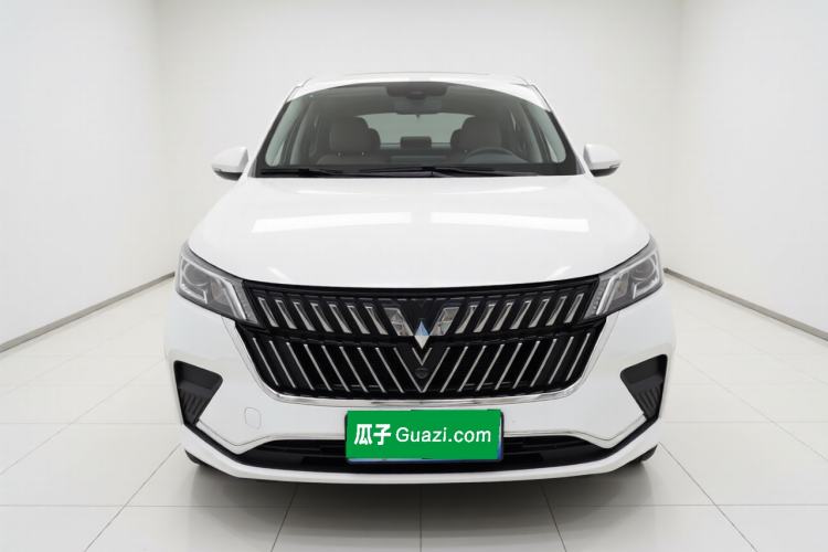 Used Wuling Jiachen 2022 1.5T Manual Comfort & Dynamic Version Front