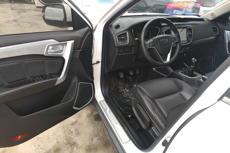 Used Geely Auto Vision X6 2016 1.8L Manual Luxury Model