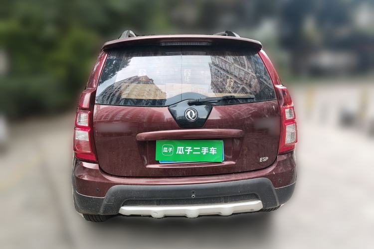 Used FORTHING Joyear X5 2013 1.6L Manual Luxury Model China IV Standard
