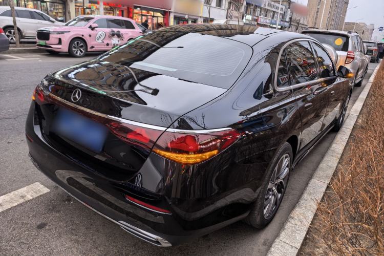 Used Mercedes-Benz E-Class 2024 Refresh E 300 L Stylish Edition Exterior 4