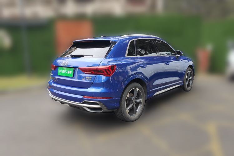 Used Audi Q3 2019 40 TFSI Fashion Dynamic Model Rear Right 45 Deg